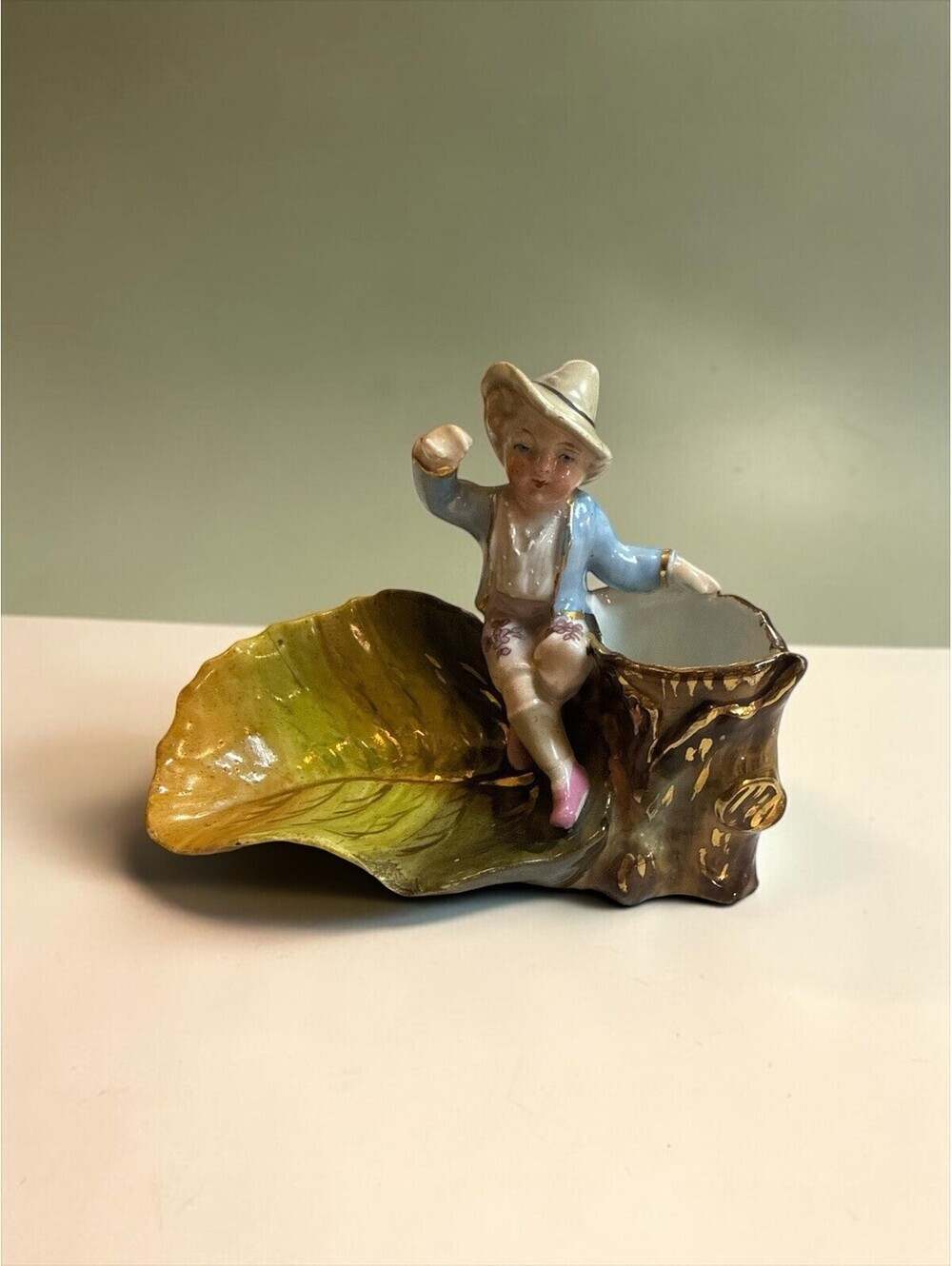 Colonial Boy Stump Leaf Match Toothpick Holder Ceramic 1236 5"H x 4"L
